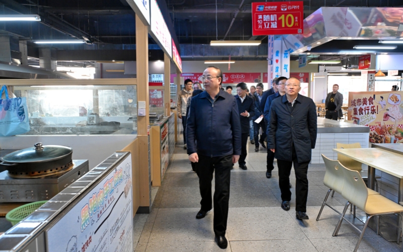 张祥安在督导城区文明创建工作时强调:常态长效抓创建　确保城市更文明群众真满意
